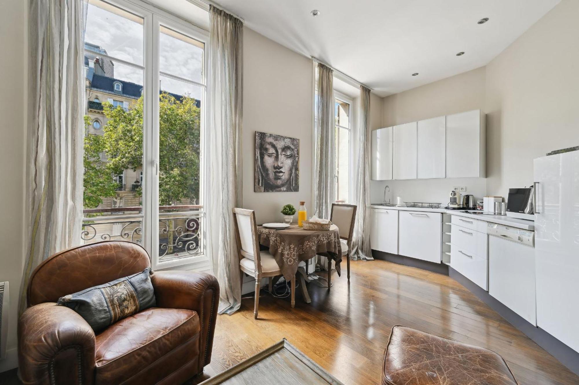 Champs-Elysees & Arc De Triomphe - Cityapartmentstay Paris Dış mekan fotoğraf