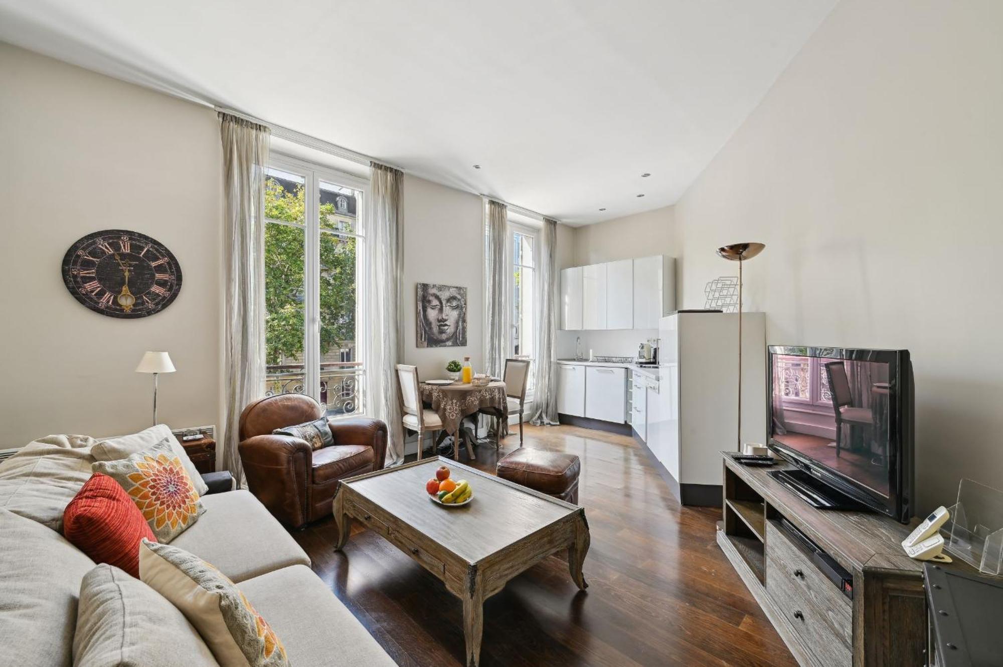 Champs-Elysees & Arc De Triomphe - Cityapartmentstay Paris Dış mekan fotoğraf